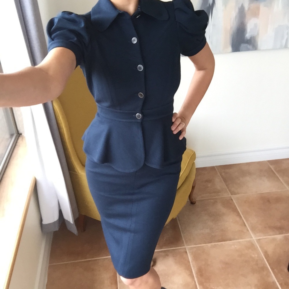 Diane Von Furstenberg Navy 2-Piece Structured Suit